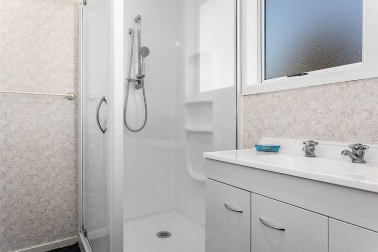 Photo of property in 24 Mackenzie Street, Kawerau, 3127