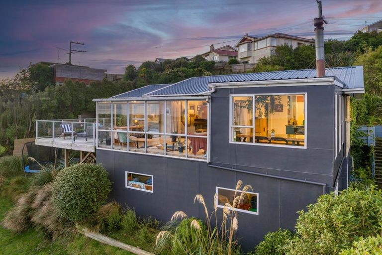 Photo of property in 58 Tomahawk Road, Andersons Bay, Dunedin, 9013