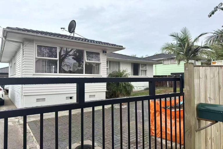 Photo of property in 94 Boundary Road, Clover Park, Auckland, 2019