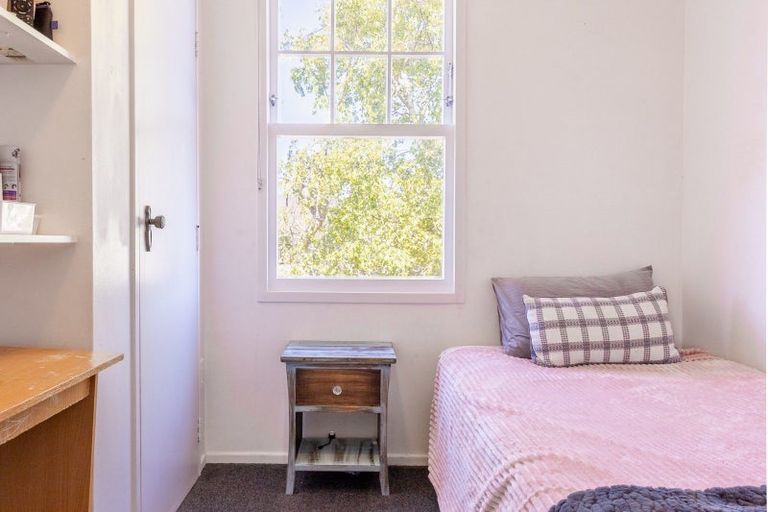 Photo of property in 35 Callender Terrace, Paraparaumu Beach, Paraparaumu, 5032