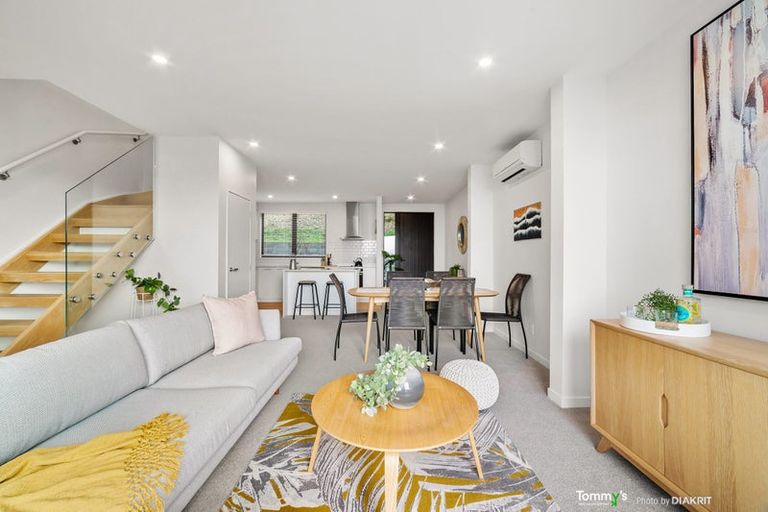 Photo of property in 16/52 High Street, Island Bay, Wellington, 6023