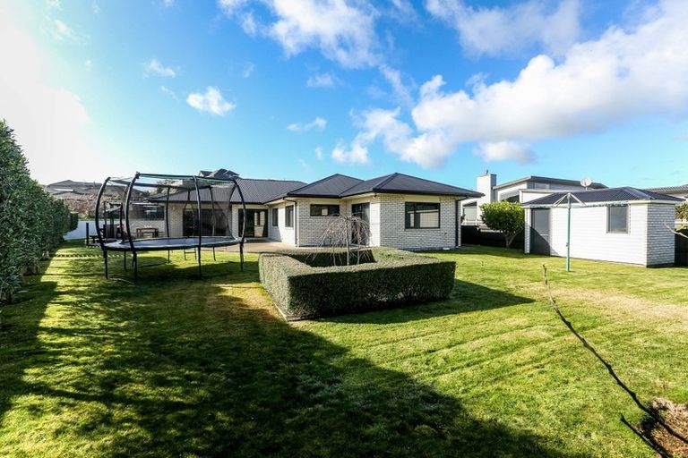 Photo of property in 30 Redwood Crescent, Hurdon, New Plymouth, 4310