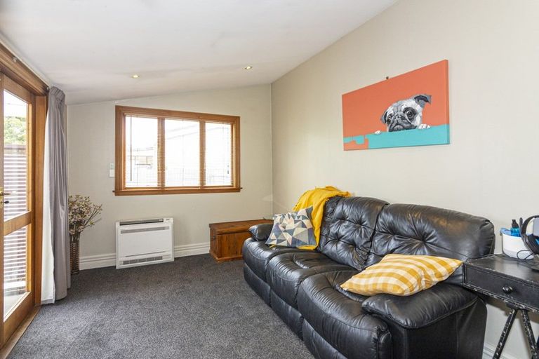 Photo of property in 16 Raymond Street, West End, Timaru, 7910