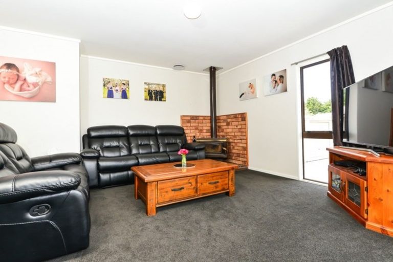 Photo of property in 22 Derby Street, Nawton, Hamilton, 3200