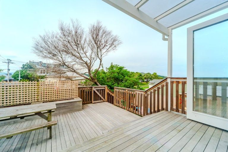 Photo of property in 1 Torquay Terrace, Newtown, Wellington, 6021