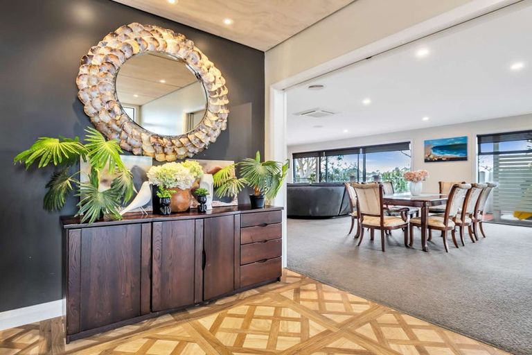 Photo of property in 70 Palm Springs Boulevard, Papamoa Beach, Papamoa, 3118