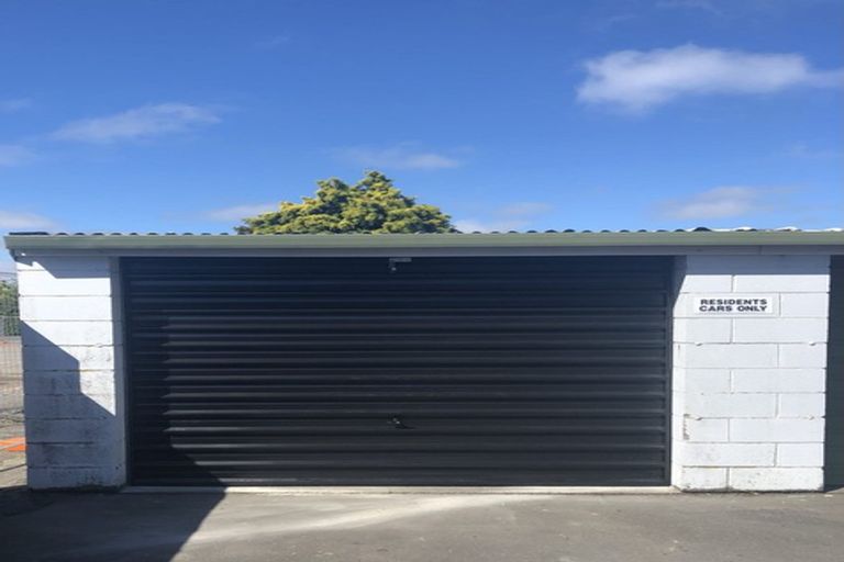 Photo of property in 8/58 Papanui Road, Merivale, Christchurch, 8014