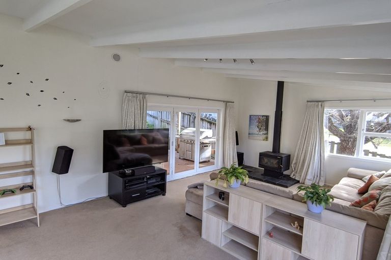 Photo of property in 1/68 Stredwick Drive, Torbay, Auckland, 0630