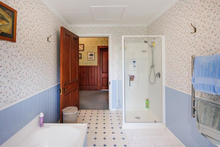 Photo of property in 375 Rangatira Road, Hunterville, 4786