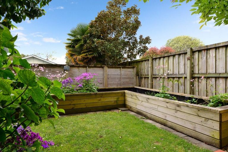 Photo of property in 6 Tamihana Avenue, Fairfield, Hamilton, 3214