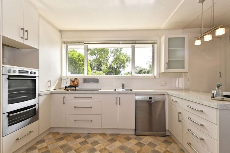 Photo of property in 67 Cotswold Avenue, Bishopdale, Christchurch, 8053