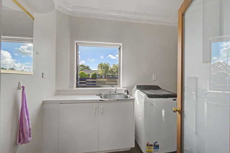 Photo of property in 2 Gretna Street, Heidelberg, Invercargill, 9812