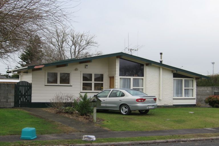 Photo of property in 25 Vernall Street, Nawton, Hamilton, 3200