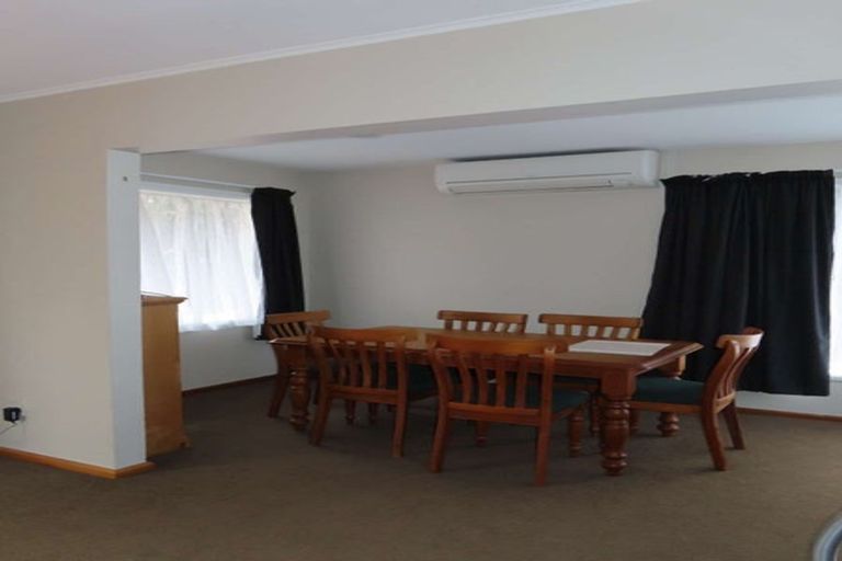 Photo of property in 87 Bassett Street, Burwood, Christchurch, 8083