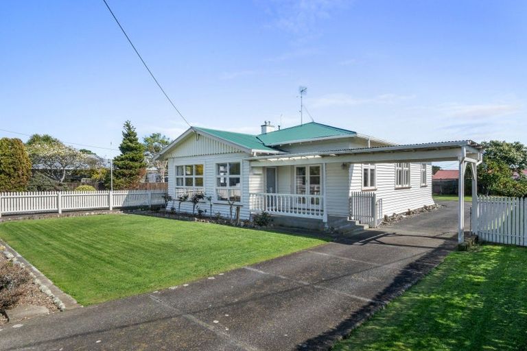 Photo of property in 9 Princes Street, Levin, 5510