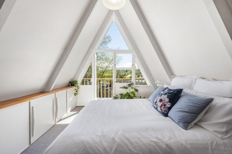 Photo of property in 7 Pearce Place, Kinloch, Taupo, 3377