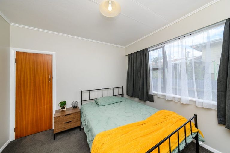Photo of property in 107 College Street, Awapuni, Palmerston North, 4412