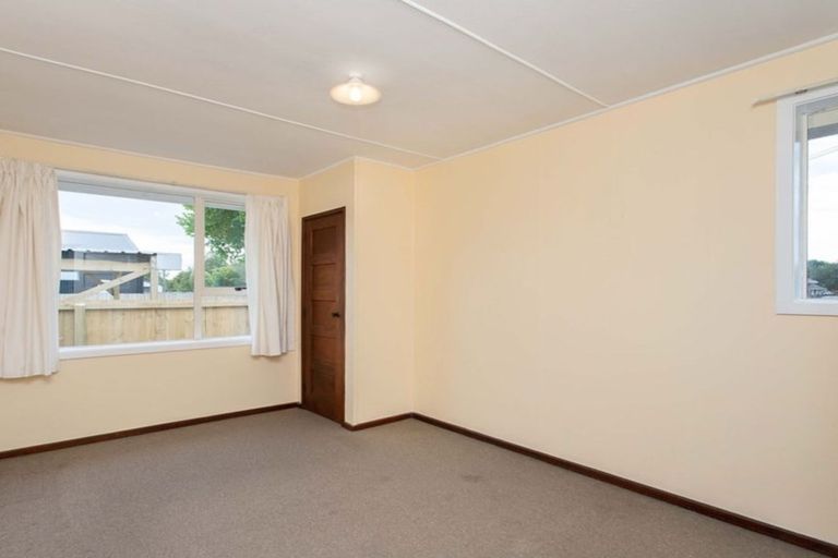 Photo of property in 14 Highbury Place, Avonside, Christchurch, 8061