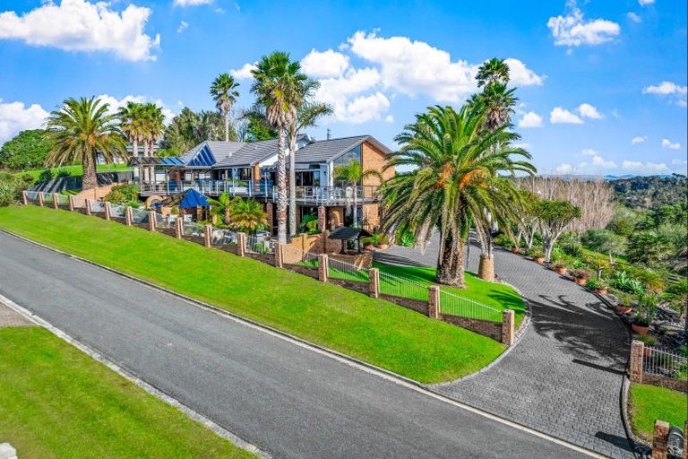 Photo of property in 5 Kotare Place, Sandspit, Warkworth, 0982