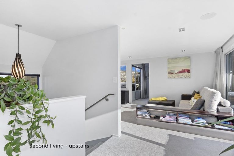 Photo of property in 36 Marine Parade, Mount Maunganui, 3116