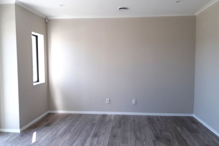 Photo of property in 26 Carrygawley Road, Flat Bush, Auckland, 2019