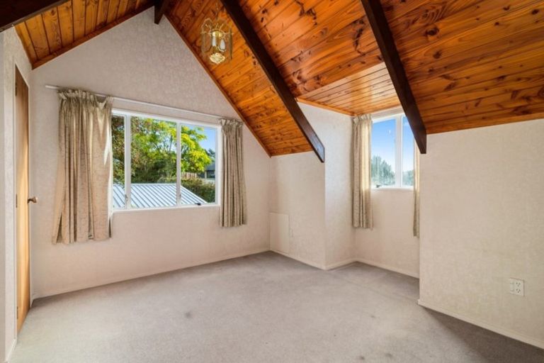 Photo of property in 18 Raniera Place, Springfield, Rotorua, 3015