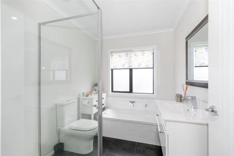 Photo of property in 15 Rebekah Crescent, Flagstaff, Hamilton, 3210