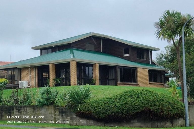 Photo of property in 1 Crowden Place, Harrowfield, Hamilton, 3210