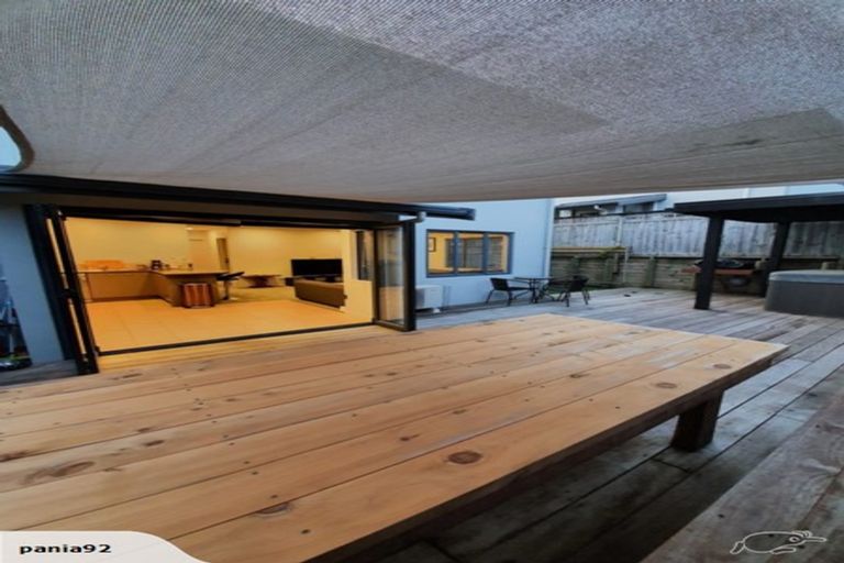 Photo of property in 66b Grand Drive, Orewa, 0931