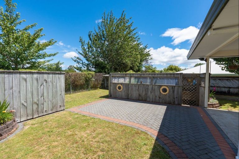 Photo of property in 38 Balmoral Drive, Hilltop, Taupo, 3330