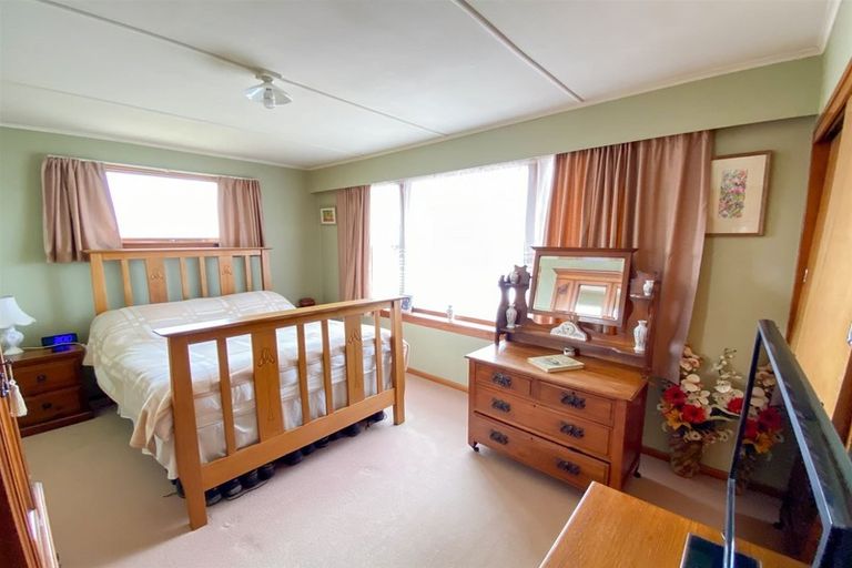 Photo of property in 25 Main Road, Maheno, Oamaru, 9495