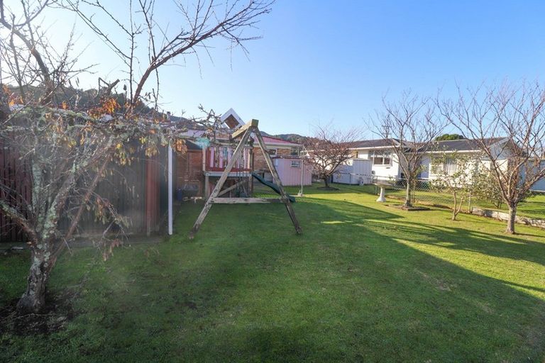 Photo of property in 203 Moanataiari Street, Thames, 3500