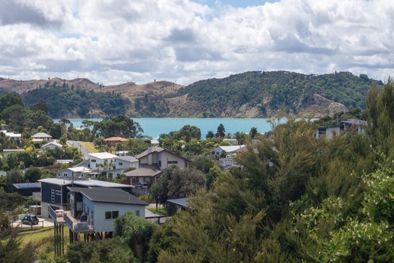 Photo of property in 5 Primrose Street, Raglan, 3225