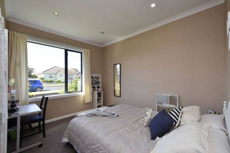 Photo of property in 17 York Street, Strathern, Invercargill, 9812