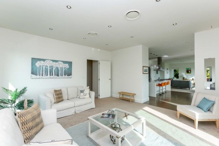 Photo of property in 13a Burns Street, Westown, New Plymouth, 4310