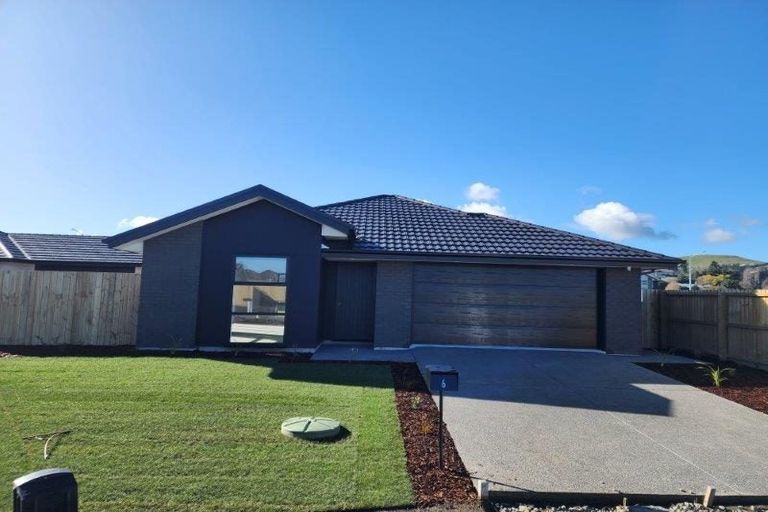 Photo of property in 6 Ned Place, Halswell, Christchurch, 8025