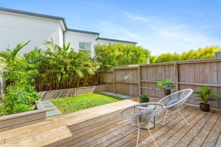 Photo of property in 9 Walter Merton Road, Hobsonville, Auckland, 0616