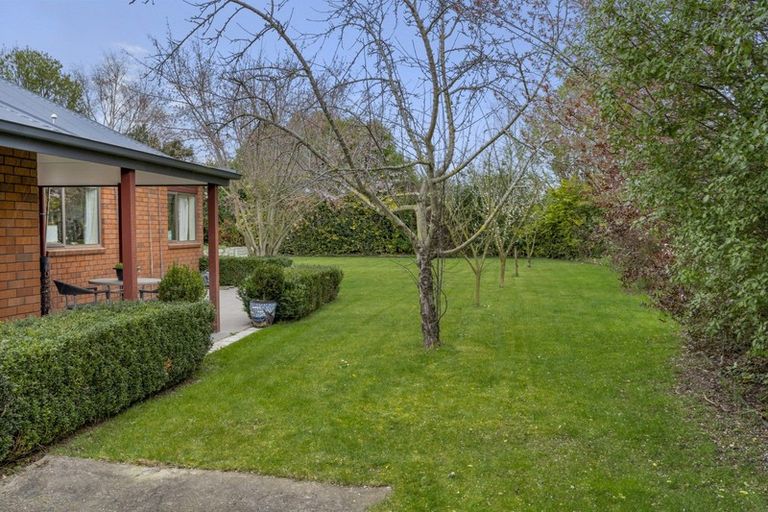 Photo of property in 34 Huria Lane, Woodend, 7610