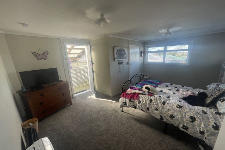 Photo of property in 11 Tane Street, New Lynn, Auckland, 0600