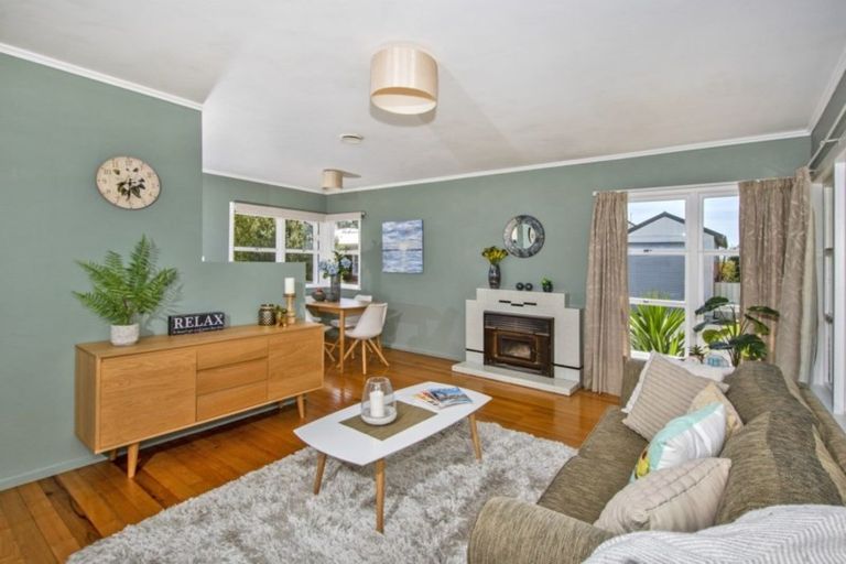 Photo of property in 9 Otuhiwai Crescent, Tikipunga, Whangarei, 0112