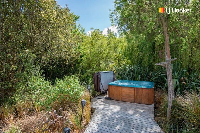 Photo of property in 95 Riccarton Road East, East Taieri, Mosgiel, 9024