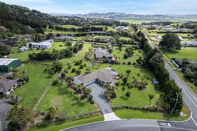 Photo of property in 237 Pipiwai Road, Ngararatunua, Whangarei, 0176