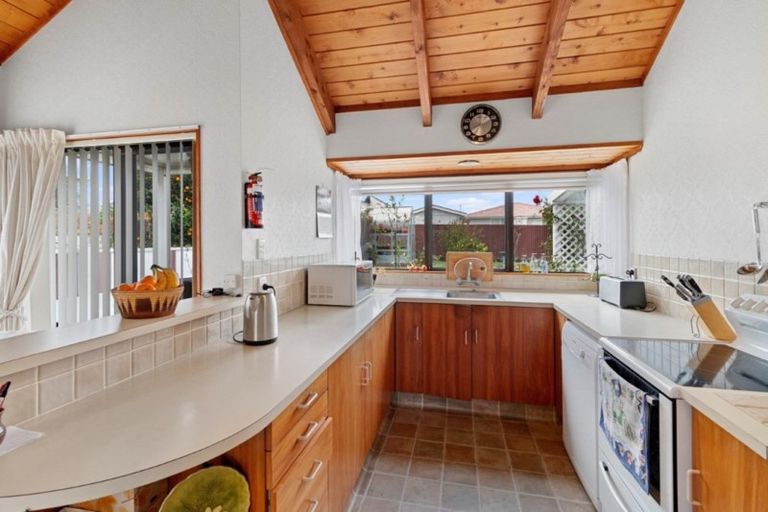 Photo of property in 77 Fairview Road, Katikati, 3129