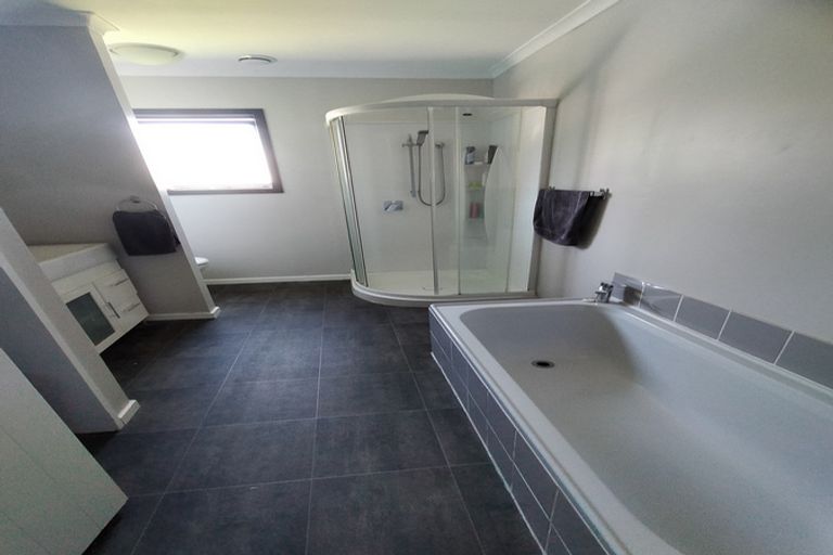 Photo of property in 15 Helena Street, Lumsden, 9730