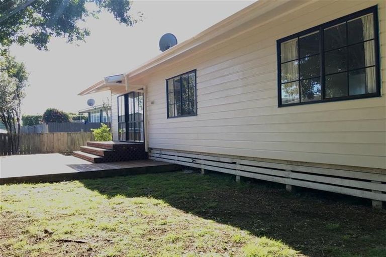 Photo of property in 1/14 View Road, Papakura, 2110