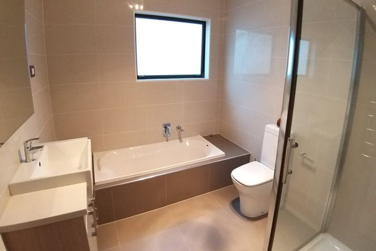 Photo of property in 13 Conti Drive, Flat Bush, Auckland, 2019