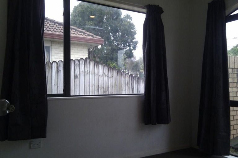 Photo of property in 728 Chapel Road, Dannemora, Auckland, 2016