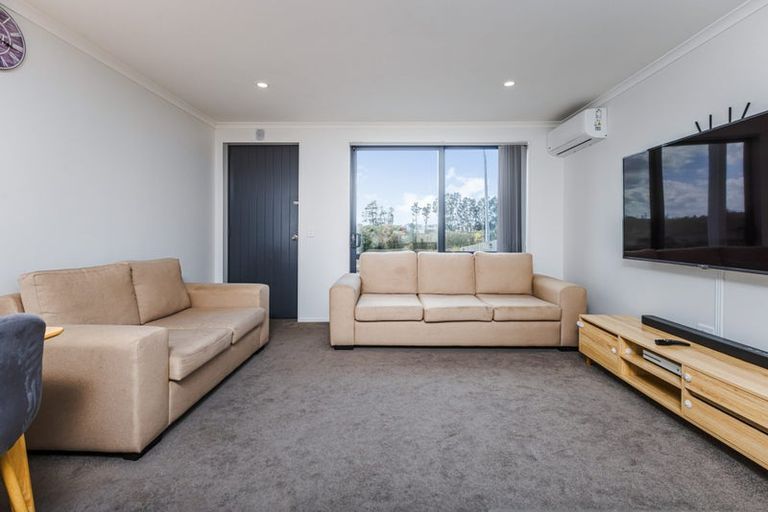 Photo of property in 23 Saddleback Crescent, Papakura, 2110