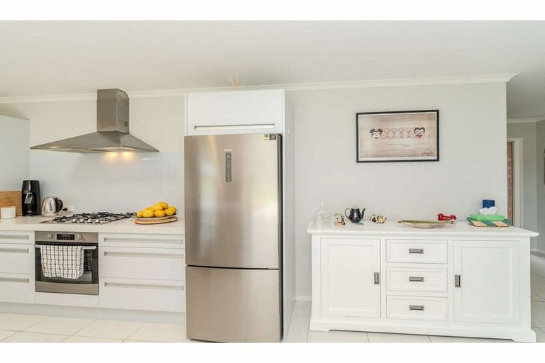 Photo of property in 27 Awhitu Road, Kerikeri, 0230