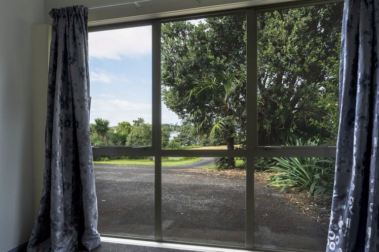 Photo of property in 54 Ronald Avenue, Glenbrook, Waiuku, 2681